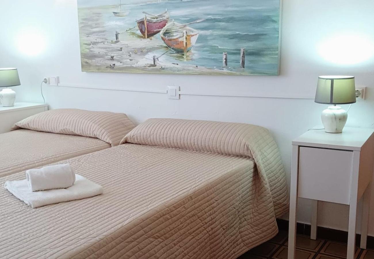 Apartamentos Mhm Cala Ratjada  Eksteriør billede