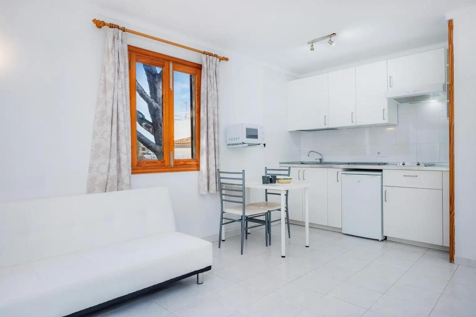Apartamentos Mhm Cala Ratjada  Eksteriør billede